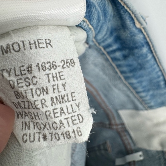 MOTHER The Dazzler Button Fly Ankle in Really Intoxicated size 25 jeans B2660 - Picture 6 of 6